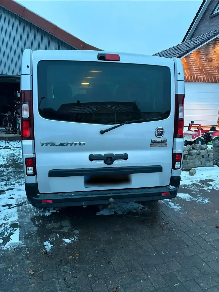 Gebraucht Fiat Talento 2019 Silber Van / Kleinbus