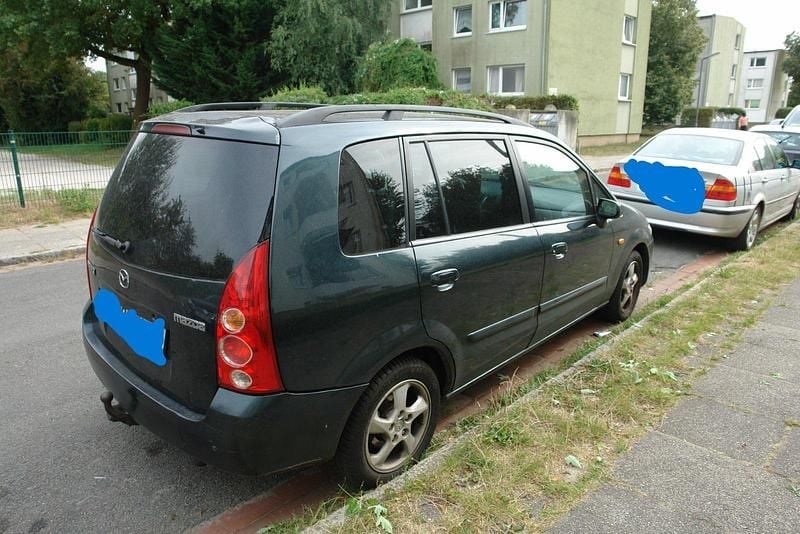Grün Gebraucht 2005 Mazda Premacy Kombi | 650 € - Bild 1/4