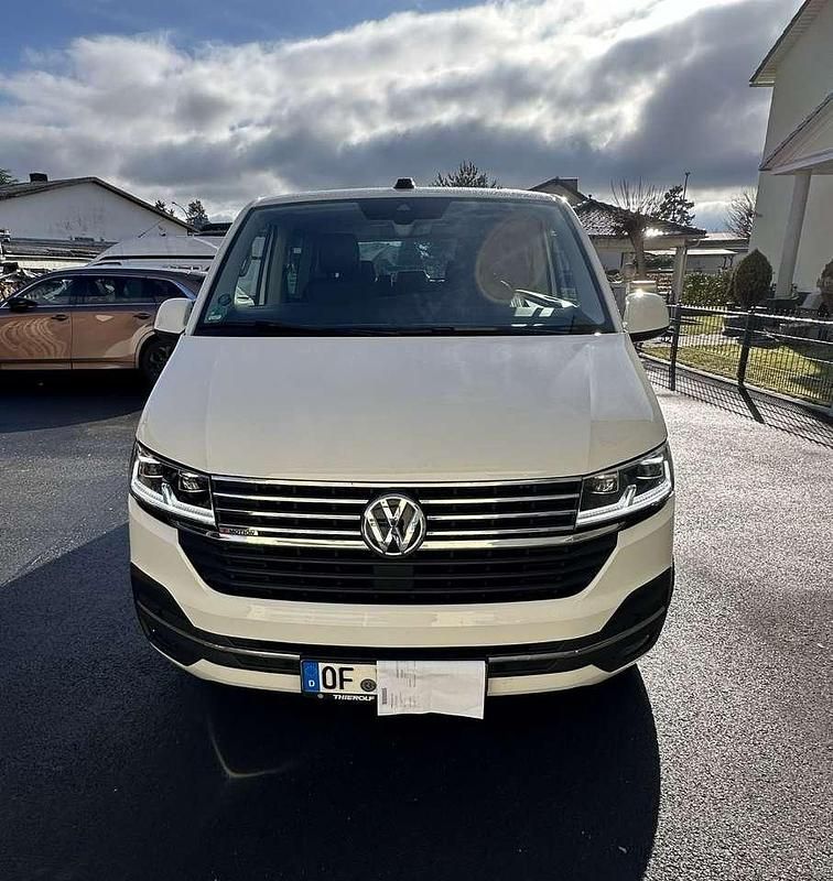 Gebraucht VW Multivan Highline 204 PS (150 kW) 2021 Weiß Van