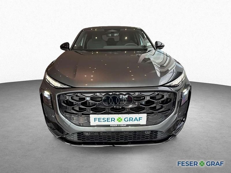 Gebraucht Audi Q3 S-Line 150 PS (110 kW) 2026 Daytonagrau perleffekt SUV