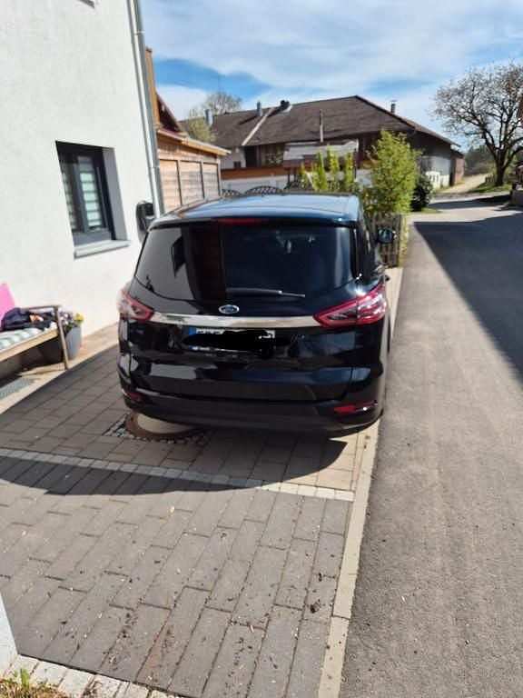 Occasion Ford S-MAX Trend 179 ch (131 kW) 2017 Noir Monospace