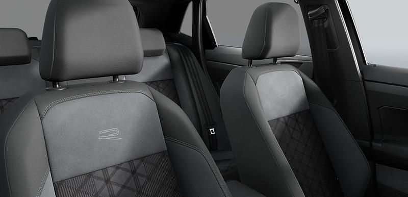 Gebraucht VW Polo R-line 116 PS (85 kW) 2024 Kleinwagen