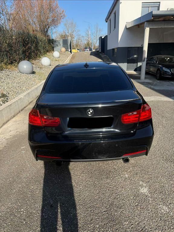 Gebraucht BMW 320 Efficient Dynamics 163 PS (119 kW) 2014 Schwarz Limousine