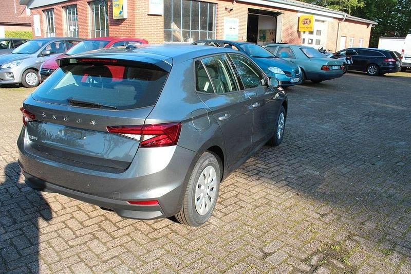 Gebraucht Skoda Fabia Ambition 95 PS (69 kW) 2023 Graphit Kleinwagen