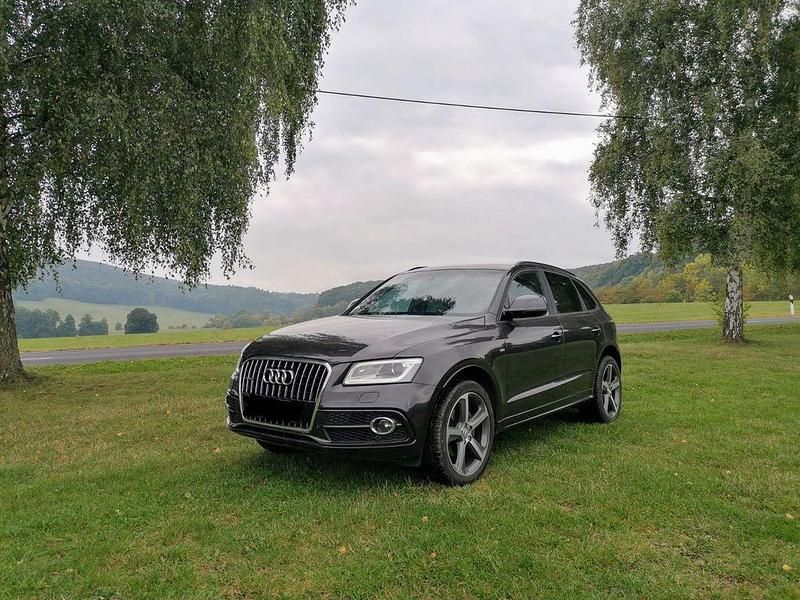 Grau Gebraucht 2015 Audi Q5 S-Line SUV | 17.900 € (Fairer Preis) - Bild 1/4