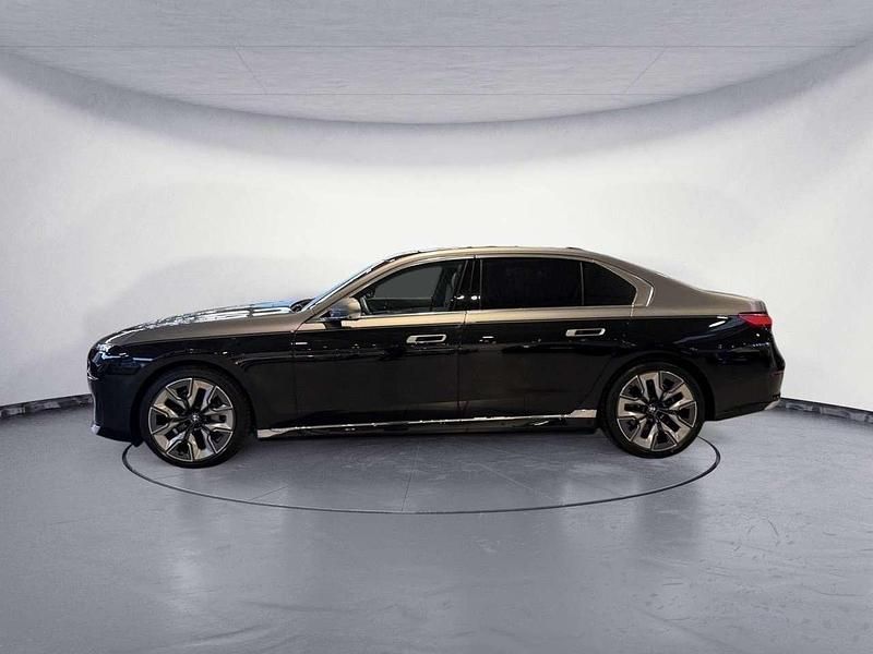 Gebraucht BMW i7 400 kW (544 PS) 2022 Schwarz Limousine