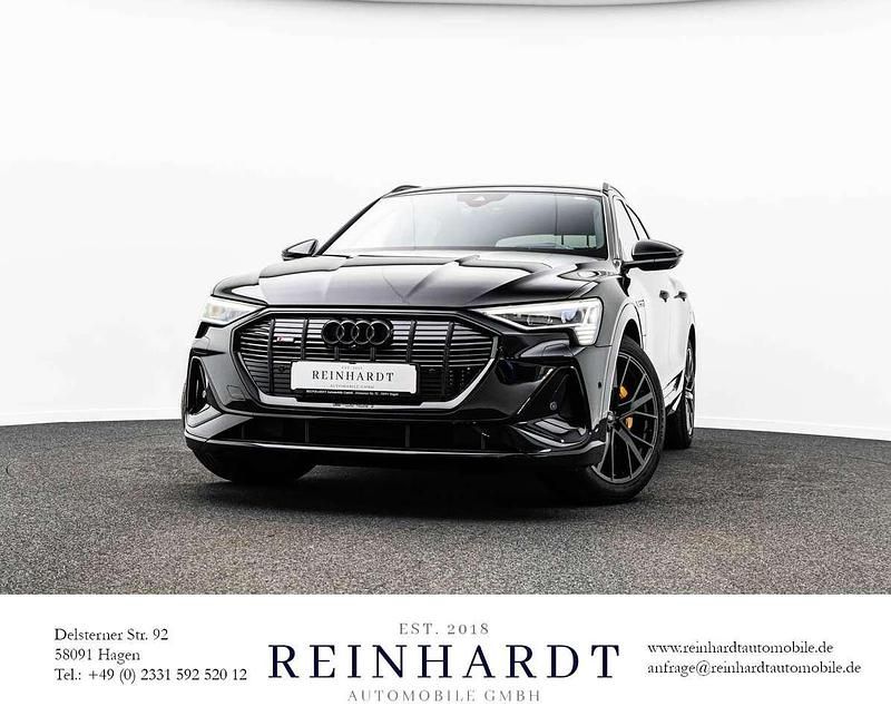 Mythosschwarz metallic Gebraucht 2022 Audi e-tron Black Edition SUV | 43.465 € (Fairer Preis) - Bild 1/3