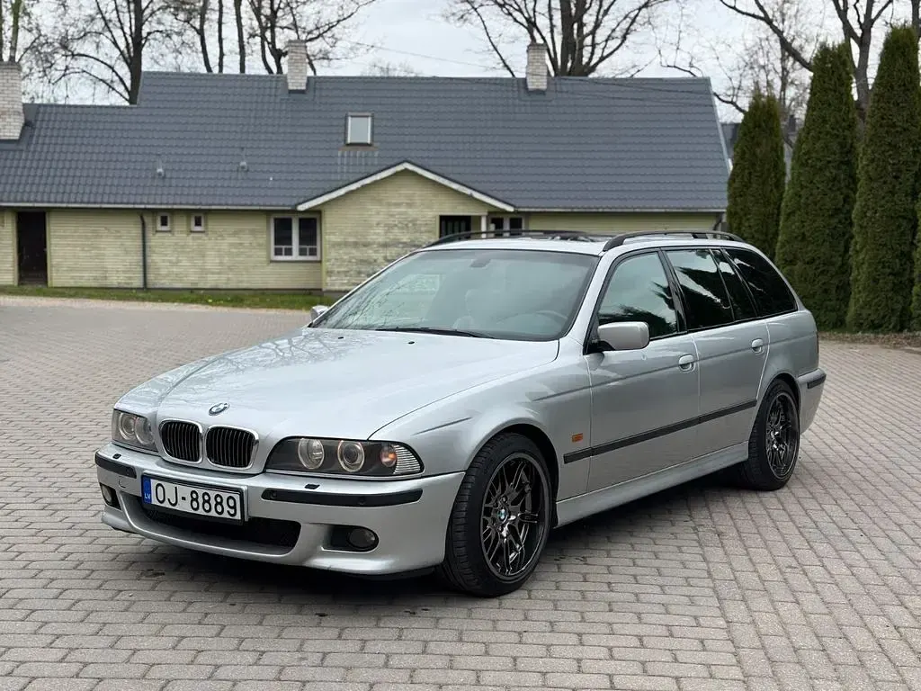 Gebraucht BMW 540 Performance 286 PS (210 kW) 2000 Silber Kombi