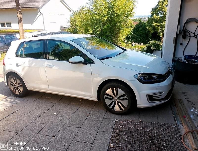Weiß Gebraucht 2019 VW e-Golf Kleinwagen | 11.500 € (Superpreis) - Bild 1/4