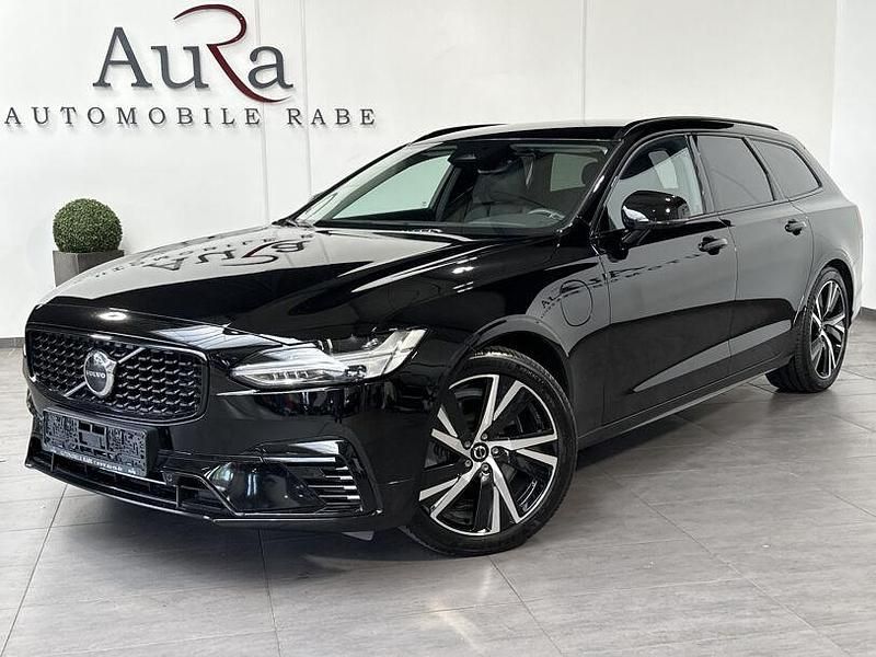 Gebraucht Volvo V90 Plus 398 PS (292 kW) 2023 Black solid stone Kombi