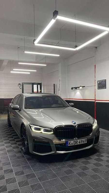 Gebraucht BMW 730 286 PS (210 kW) 2021 Limousine