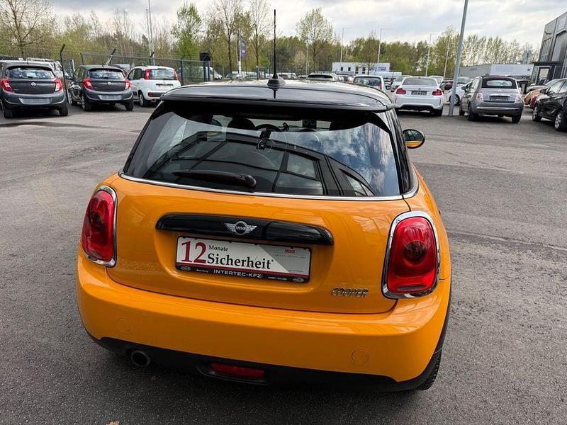 Gebraucht Mini Cooper 136 PS (100 kW) 2017 Orange Kleinwagen