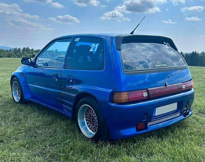 Gebraucht Daihatsu Charade 101 PS (74 kW) 1988 Blau Kleinwagen