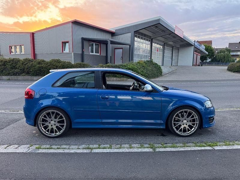 Gebraucht Audi S3 Sport 370 PS (272 kW) 2009 Blau Kleinwagen