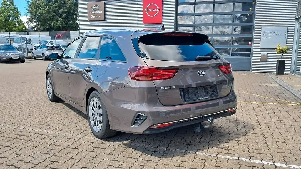 Gebraucht Kia Ceed Sportswagon Edition 7 116 PS (85 kW) 2019 Braun Kombi