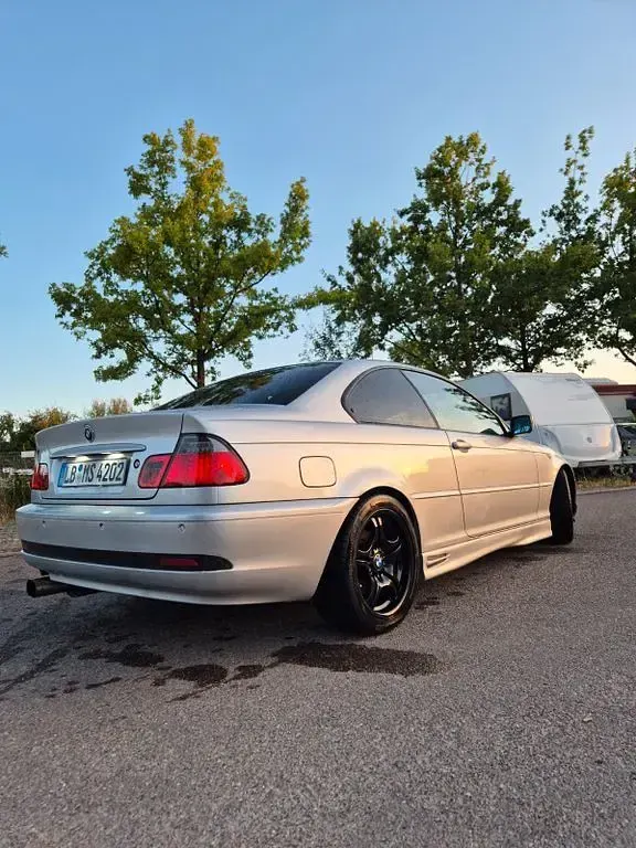 Gebraucht BMW 325 Sport Line 192 PS (141 kW) 2003 Silber Coupé