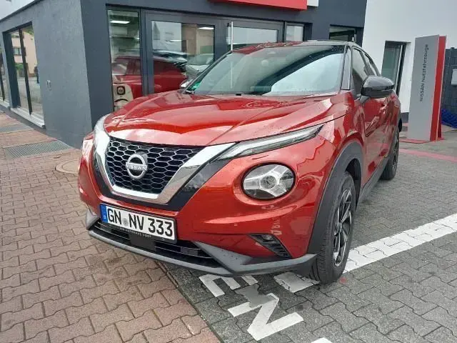 Gebraucht Nissan Juke N-Connecta 114 PS (83 kW) 2023 Rot SUV