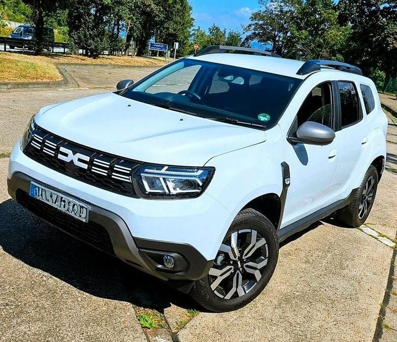 Gebraucht Dacia Duster Journey 101 PS (74 kW) 2024 Weiß SUV