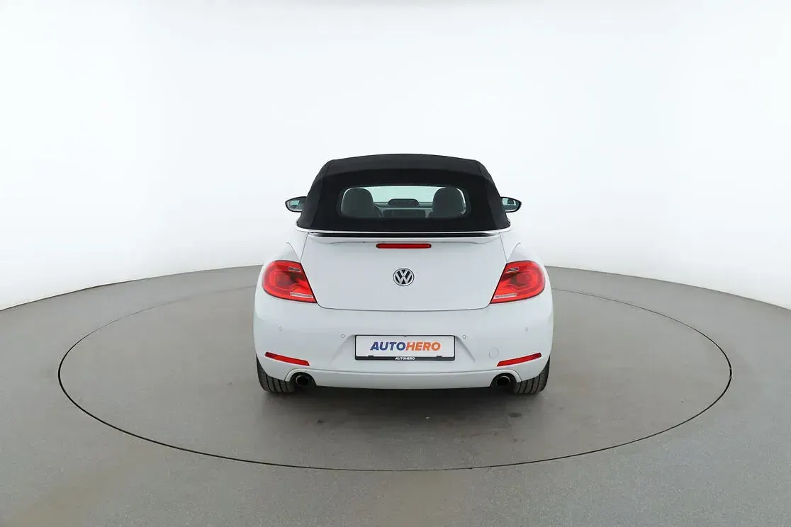 Gebraucht VW Beetle Sport 220 PS (161 kW) 2016 Weiß Kleinwagen