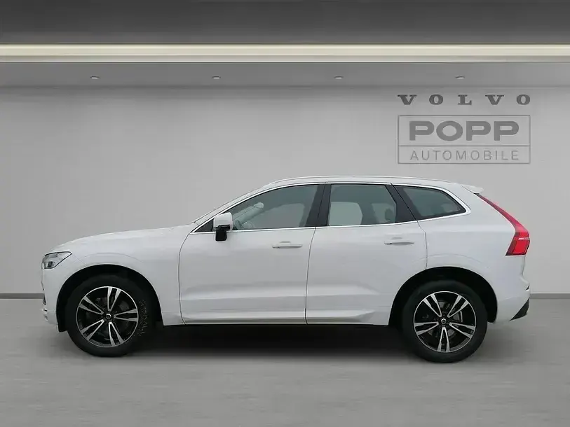 Gebraucht Volvo XC60 Momentum 197 PS (144 kW) 2020 Ice white, solid / solid SUV
