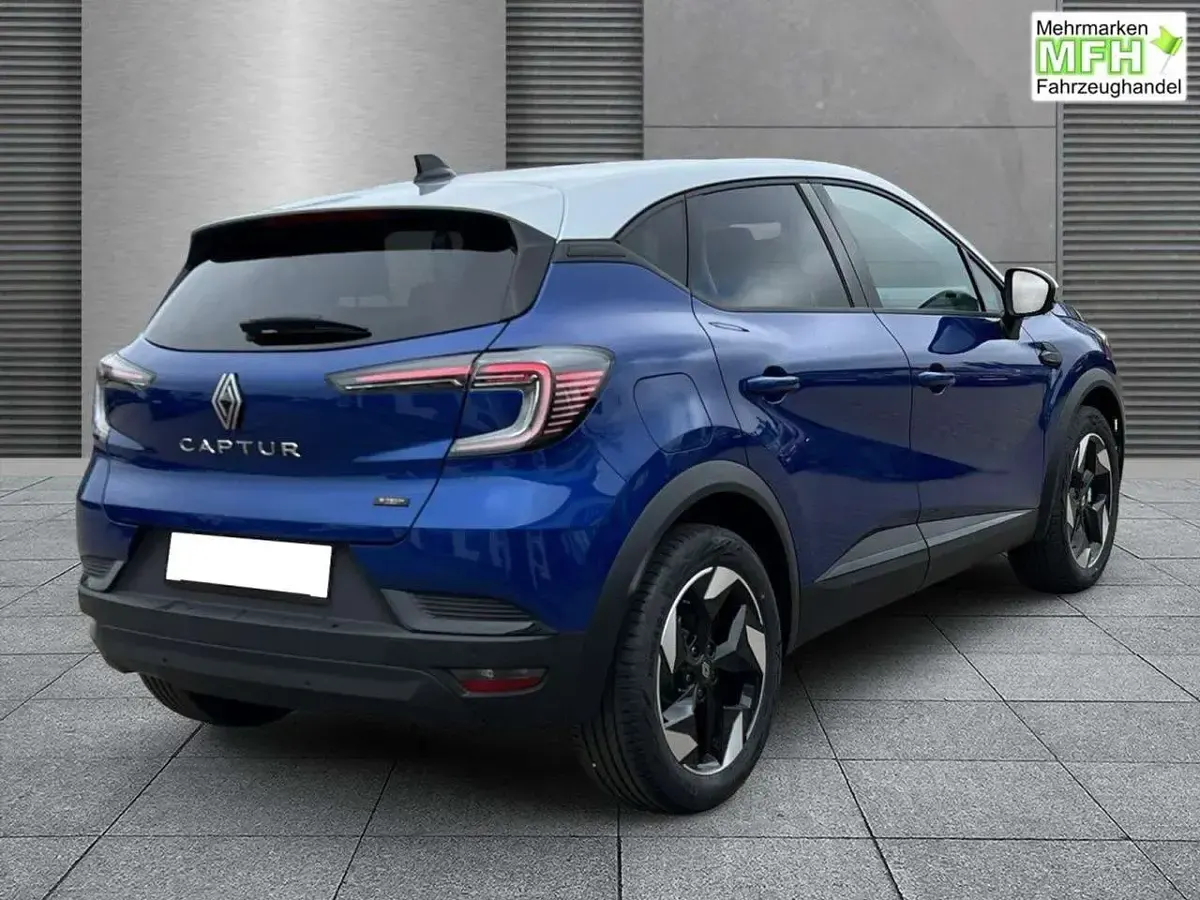 Neu Renault Captur Techno 158 PS (116 kW) 2025 Ironblau + highlandgrau SUV