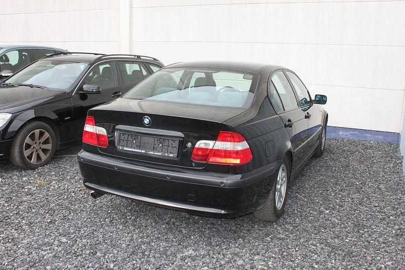 Gebraucht BMW 316 116 PS (85 kW) 2005 Andere farben Limousine