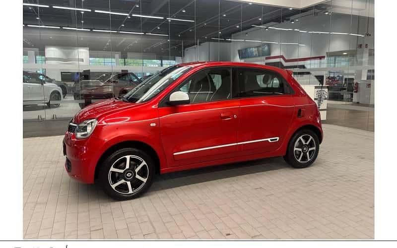 Rot metallic Gebraucht 2019 Renault Twingo Intens Kleinwagen | 13.900 € (Etwas zu teuer) - Bild 1/4