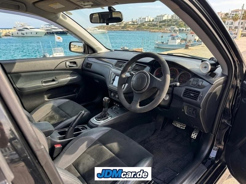 Second-hand Mitsubishi Lancer 330 CP (242 kW) 2006 Negru Break