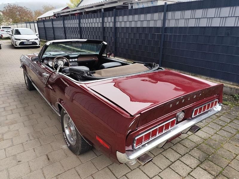 Gebraucht Ford V8 230 PS (169 kW) 1968 Rot Cabrio