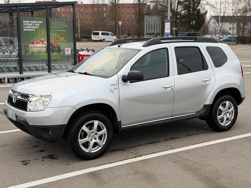 Gebraucht Dacia Duster 110 PS (80 kW) 2011 Silber SUV