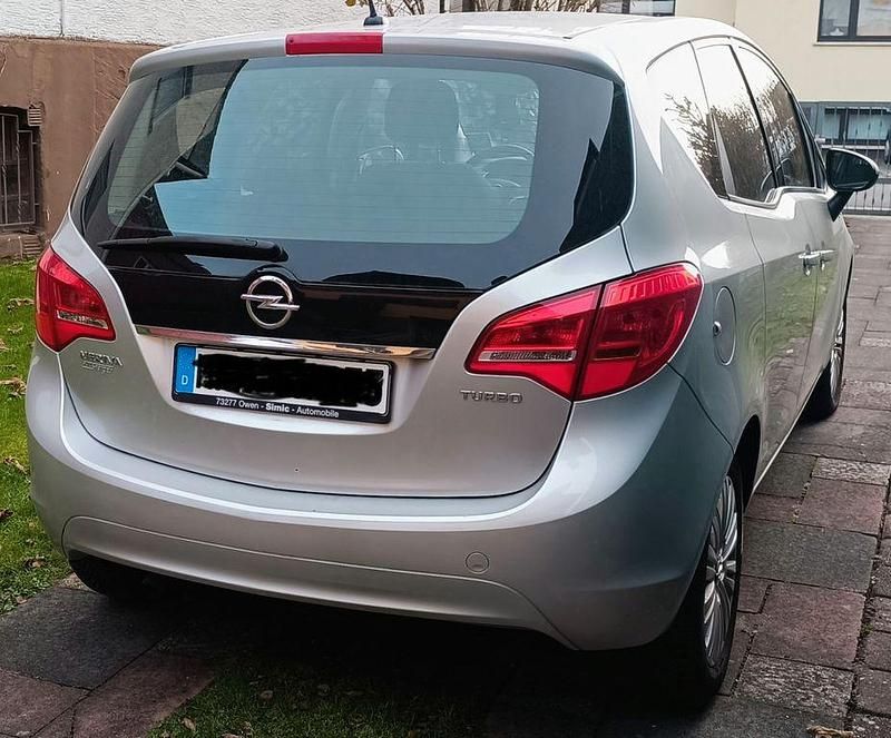 Gebraucht Opel Meriva Active 120 PS (88 kW) 2013 Silber Van / Kleinbus