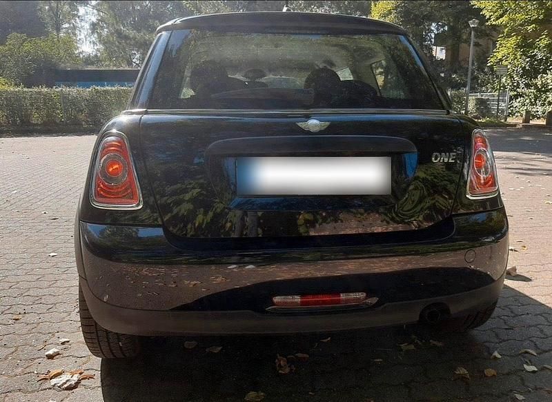 Second-hand Mini ONE 75 CP (55 kW) 2013 Negru Hatchback