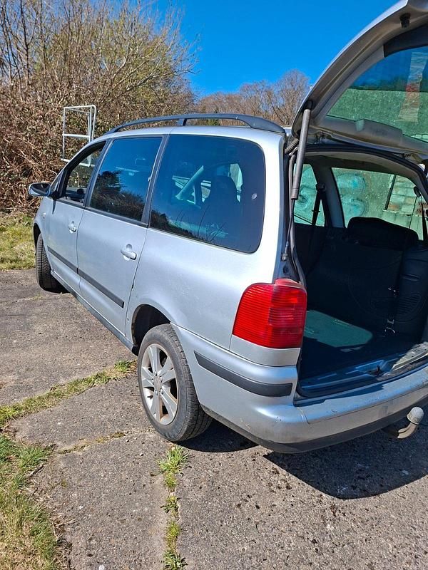 Gebraucht Seat Alhambra 140 PS (102 kW) 2007 Silber Van / Kleinbus