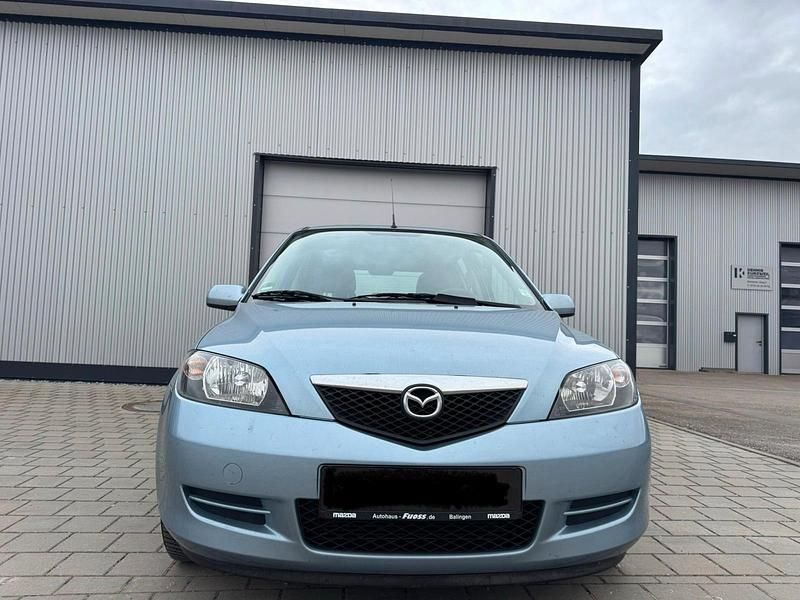 Gebraucht Mazda 2 80 PS (58 kW) 2005 Blau Kleinwagen