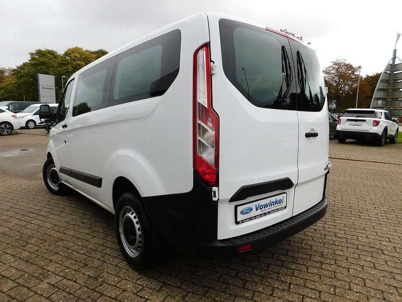 Gebraucht Ford Transit Custom 105 PS (77 kW) 2021 Frostweiß (2schicht) Kombi