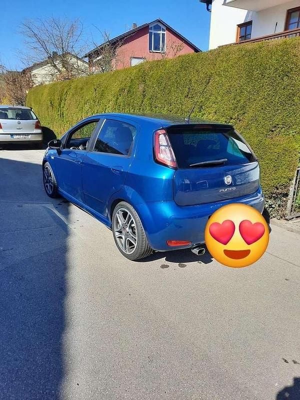 Gebraucht Fiat Punto Evo Sport 135 PS (99 kW) 2012 Kleinwagen
