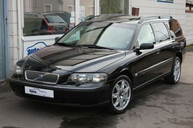 Gebraucht Volvo V70 209 PS (153 kW) 2004 Schwarz metallic Kombi