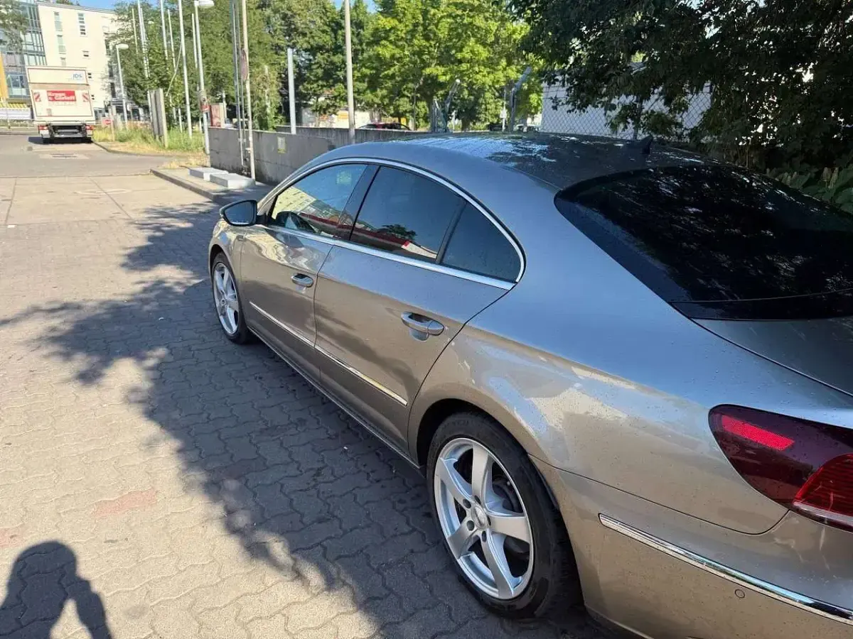 Gebraucht VW CC 211 PS (155 kW) 2012 Grau Limousine