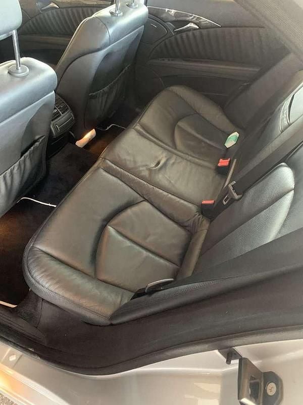 Gebraucht Mercedes E320 224 PS (164 kW) 2006 Grau Limousine