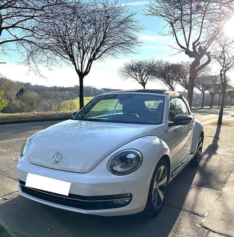 Gebraucht VW Beetle S 160 PS (117 kW) 2013 Weiß Kleinwagen
