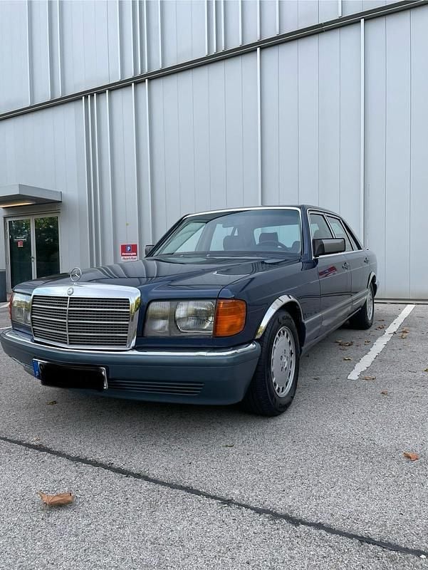 Gebraucht Mercedes 300 180 PS (132 kW) 1990 Blau Limousine