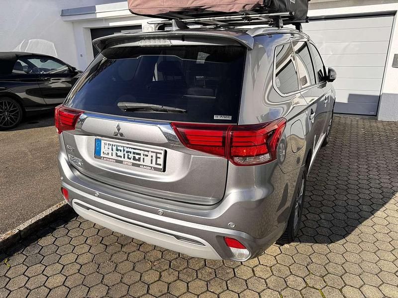 Gebraucht Mitsubishi Outlander P-HEV Spirit+ 135 PS (99 kW) 2021 SUV