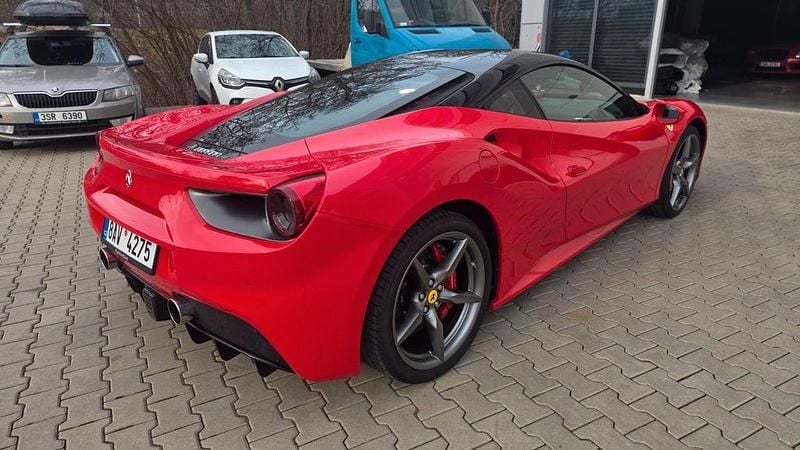 Gebraucht Ferrari 488 669 PS (492 kW) 2016 Rot