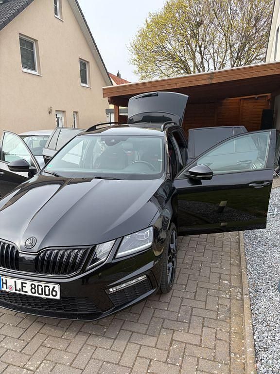 Gebraucht Skoda Octavia RS 245 PS (180 kW) 2017 Schwarz Kombi