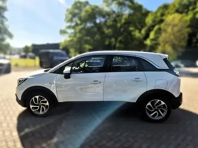 Gebraucht Opel Crossland X Innovation 82 PS (60 kW) 2018 Schneeweiss/summitwhite/arctic SUV