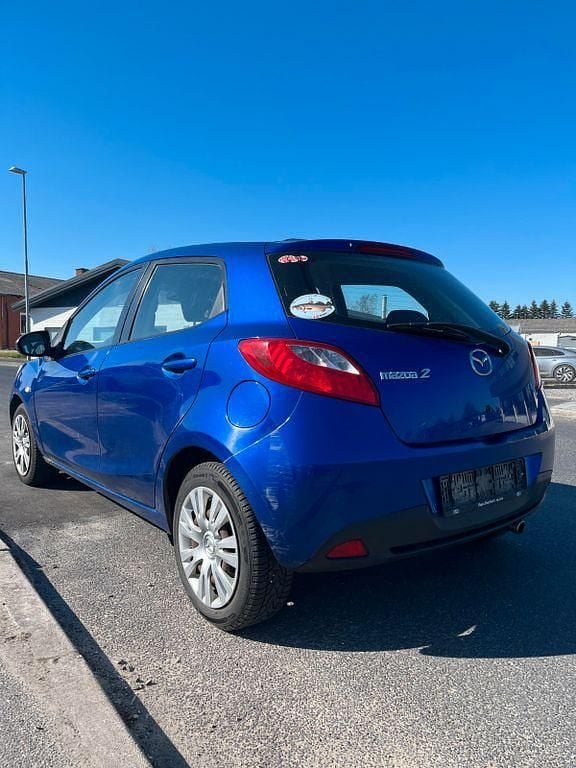 Usata Mazda 2 86 CV (63 kW) 2008 Blu Utilitaria