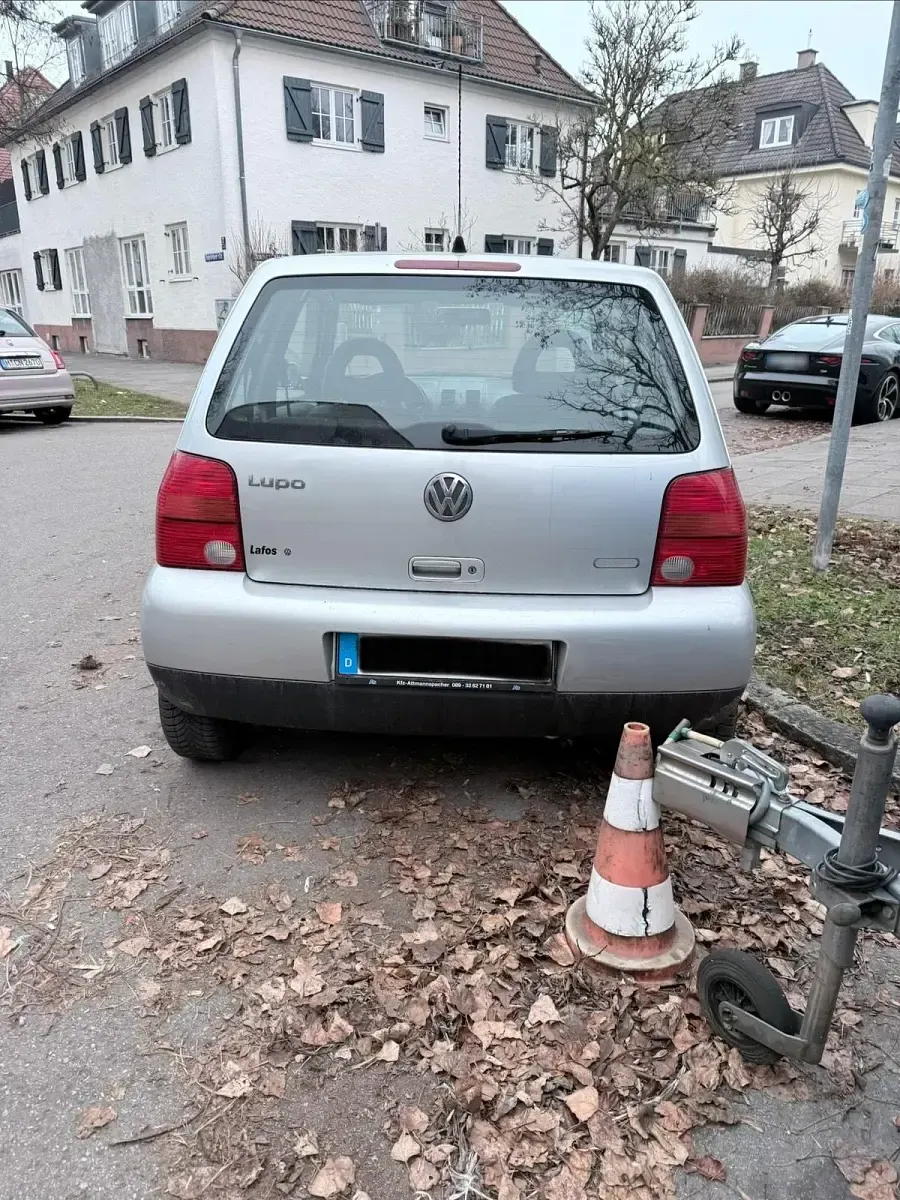 Używany VW Lupo 54 KM (39 kW) 2000 Srebrny Hatchback