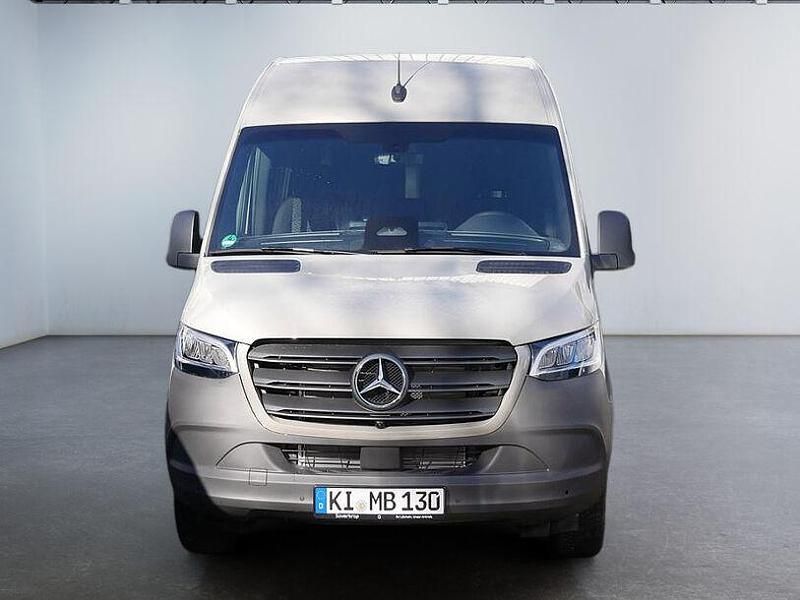 Gebraucht Mercedes Sprinter 190 PS (139 kW) 2025 Andere Van