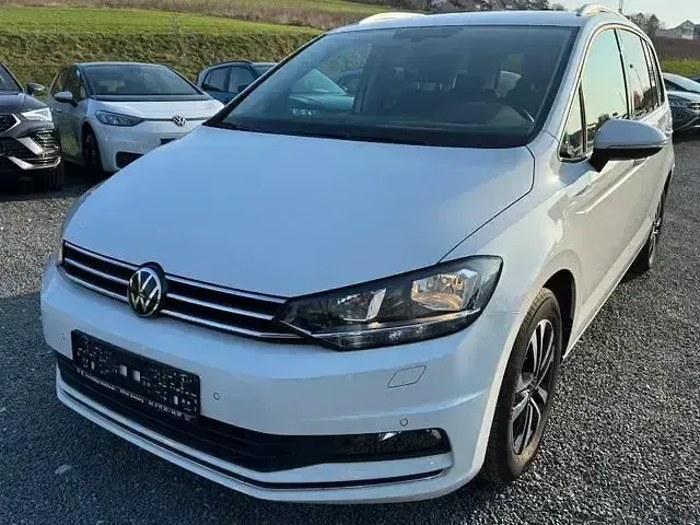 Gebraucht VW Touran United 116 PS (85 kW) 2020 Weiß Van / Kleinbus