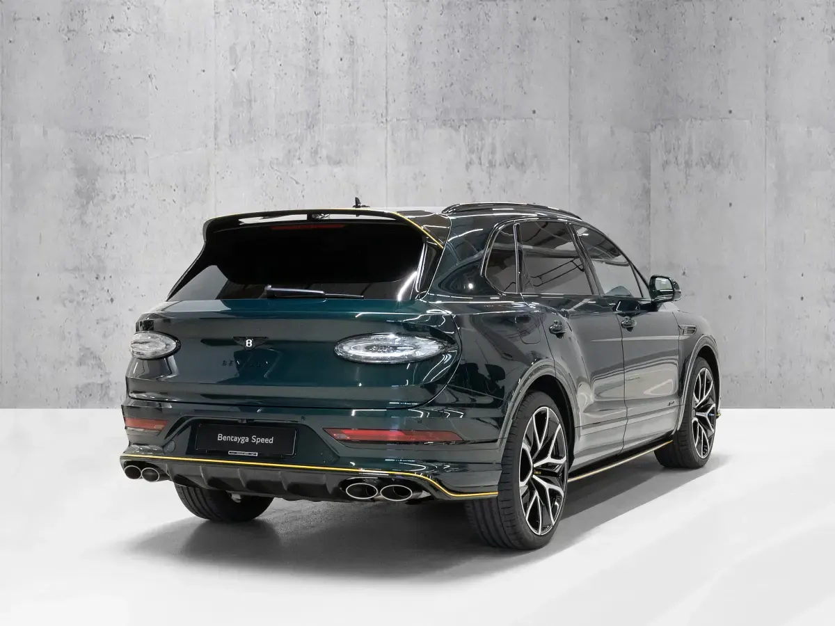 Gebraucht Bentley Bentayga 650 PS (478 kW) 2025 Viridian SUV